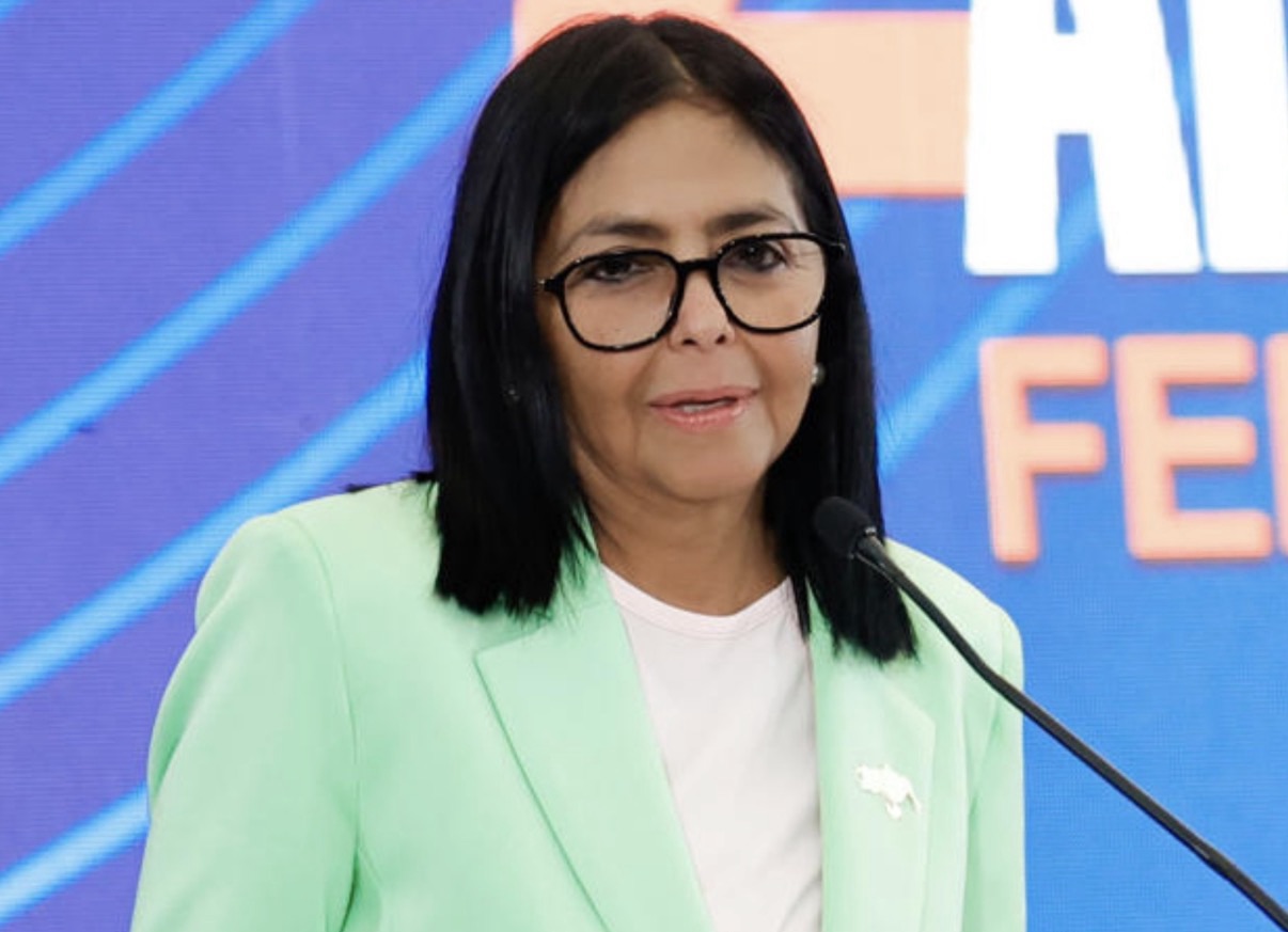 Delcy Rodríguez entregó monedas y lingotes de oro a Ábalos y Koldo, según El Español