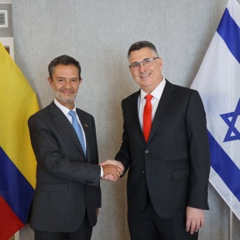 COLOMBIA INAUGURA SU EMBAJADA EN JERUSALÉN